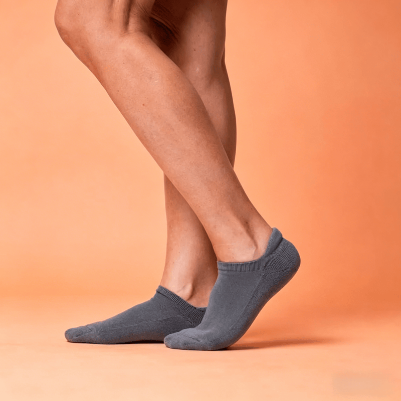 DiaFlow™ Ankle Acupressure Socks for Neuropathy - Black