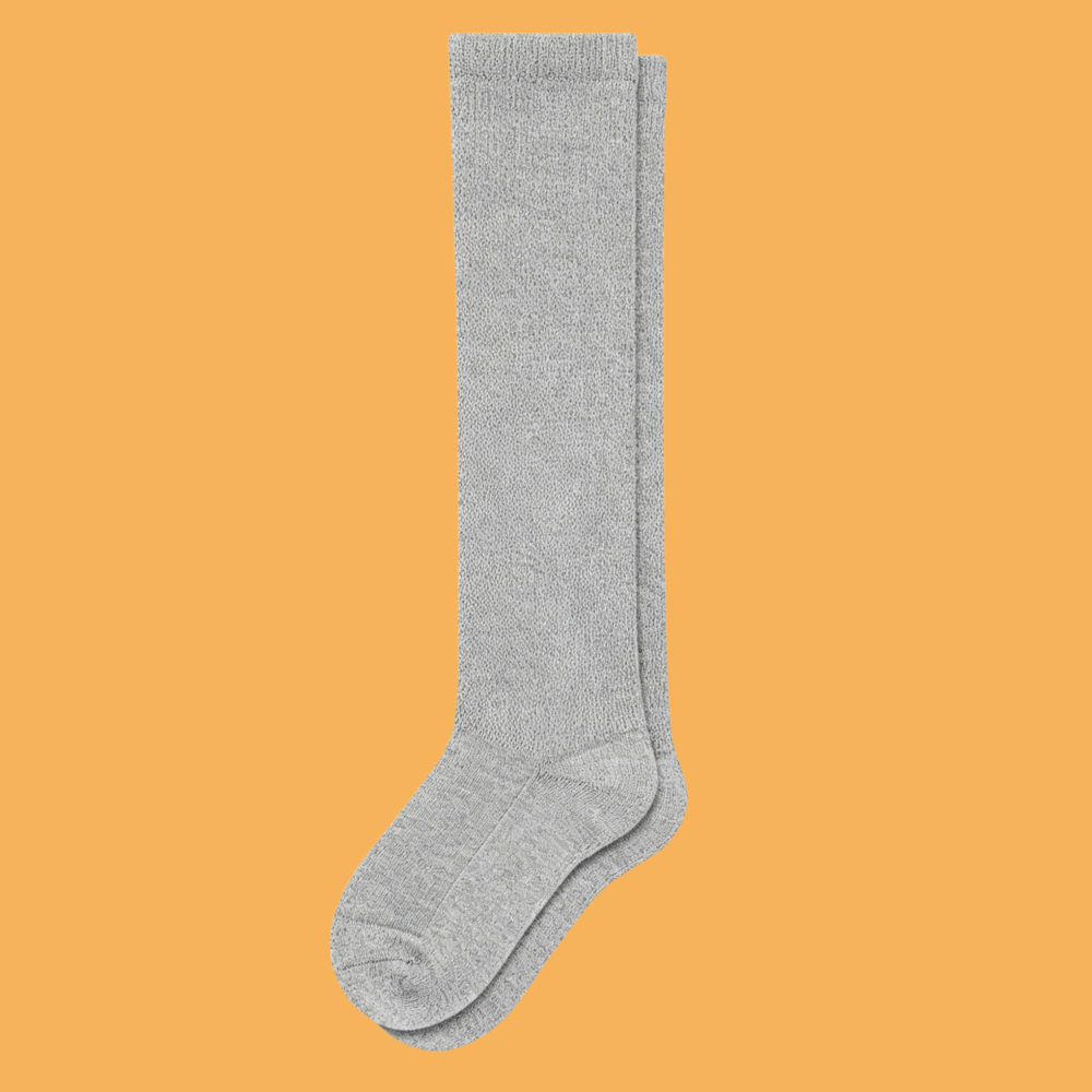 Support diabetic foot health and reduce swelling with DiaFlow™ gray acupressure socks. Engineered acupressure points enhance peripheral circulation for all-day comfortable wear.