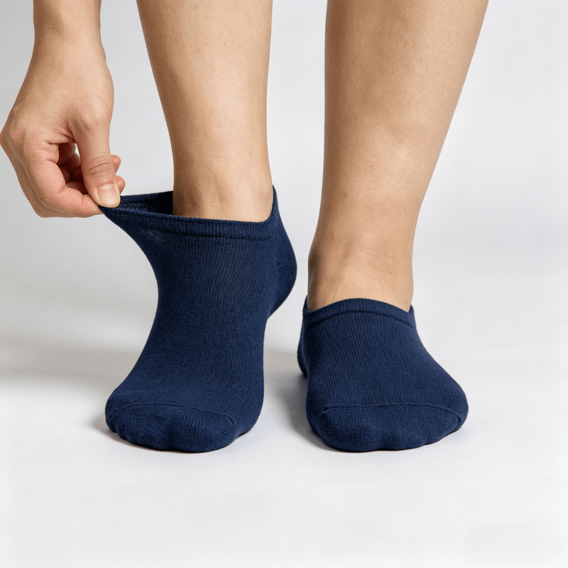 Smooth flat-seam navy blue diabetic no-show socks to reduce friction on toes and feet