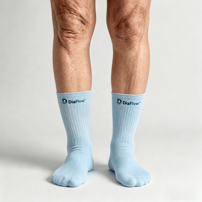 Light blue diabetic socks without tightness, suitable for sensitive feet